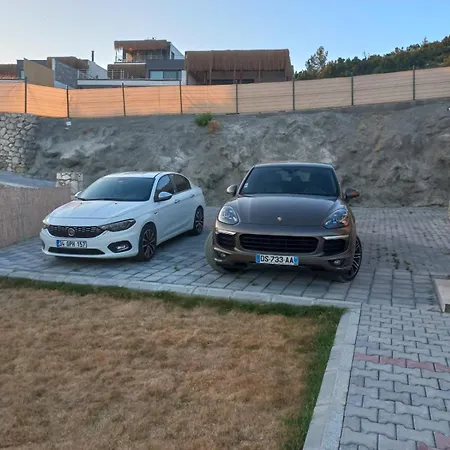 Vila Alinca Infinity *