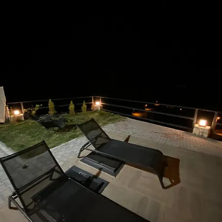 Vila Alinca Infinity