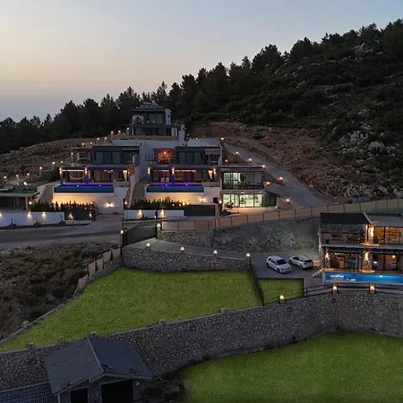 Alinca Infinity Villa *